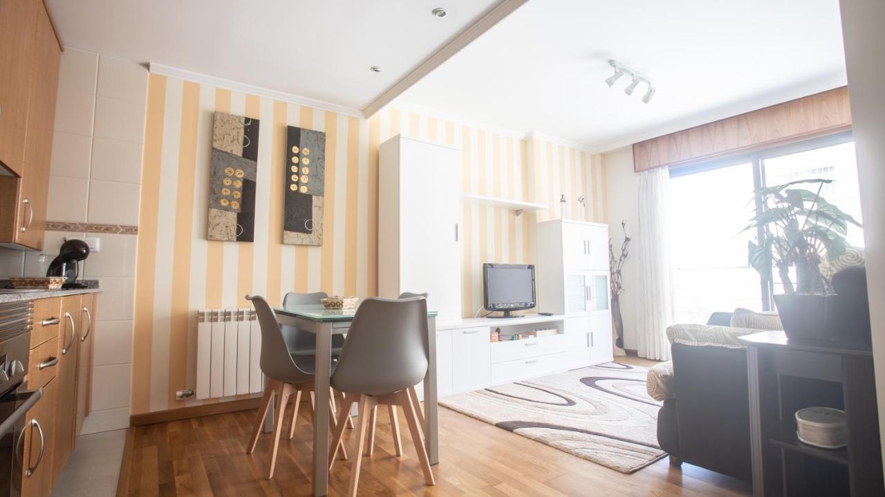 Apartamento En El Centro Con Plaza De Garaje A Guarda Exteriör bild